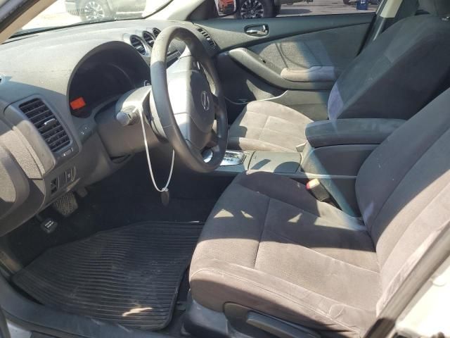 2010 Nissan Altima Base