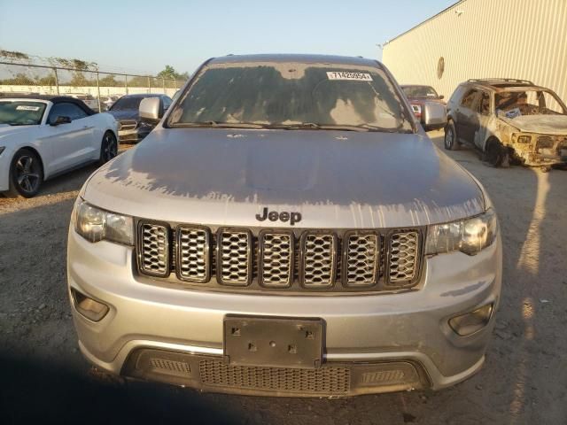 2020 Jeep Grand Cherokee Laredo