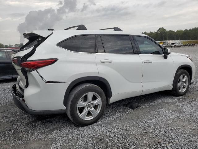 2022 Toyota Highlander Hybrid LE