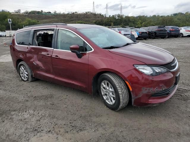 2020 Chrysler Voyager LXI