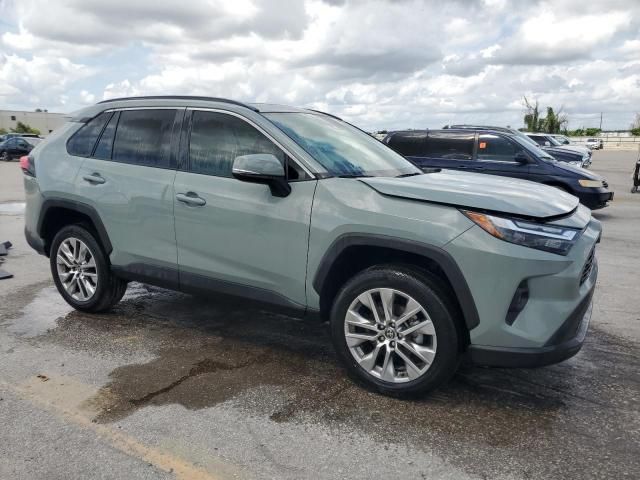 2022 Toyota Rav4 XLE Premium