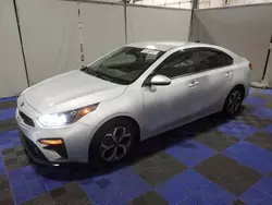 2021 KIA Forte FE en venta en Woodburn, OR