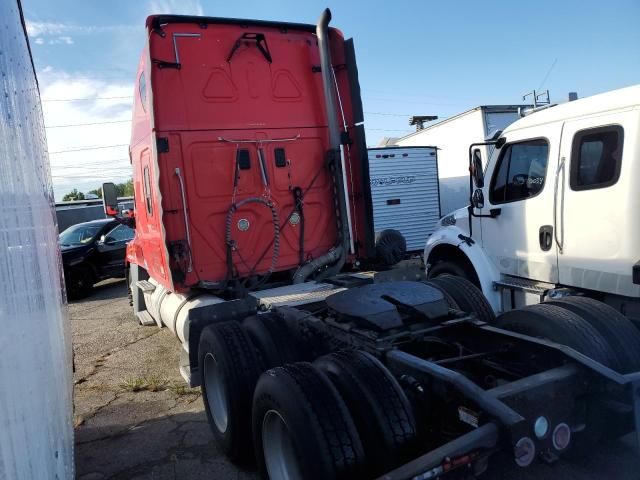 2014 Freightliner Cascadia 125