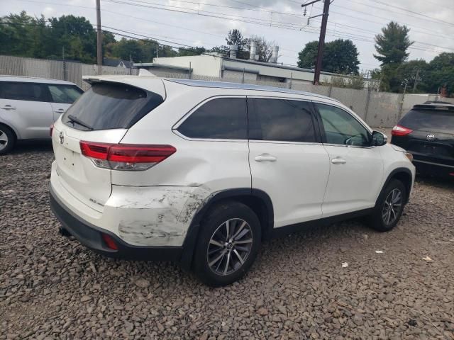 2019 Toyota Highlander SE