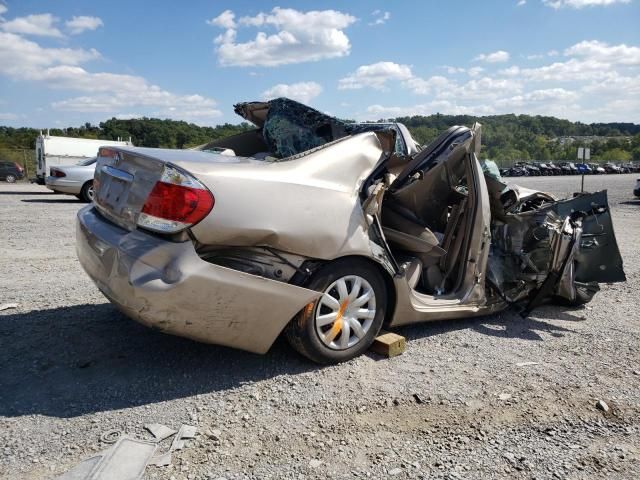 2005 Toyota Camry LE