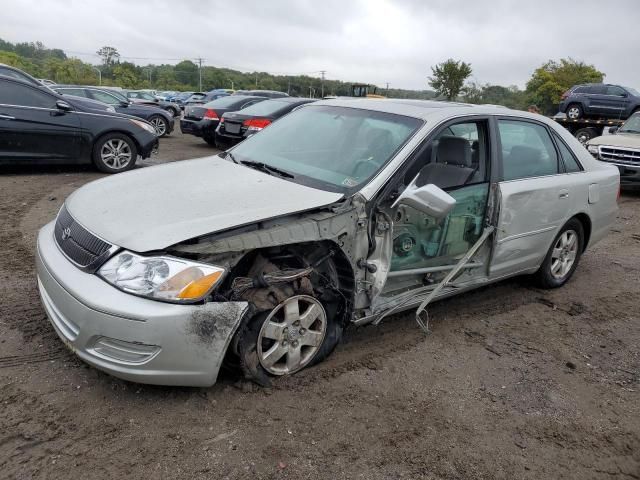 2000 Toyota Avalon XL