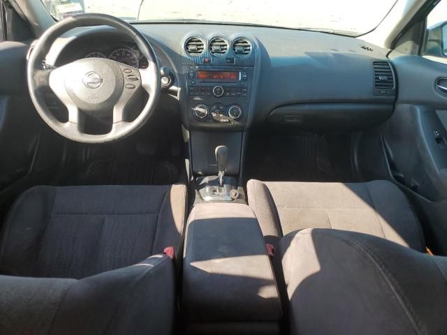 2010 Nissan Altima Base