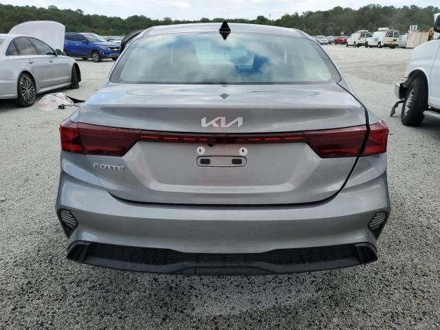 2023 KIA Forte LX