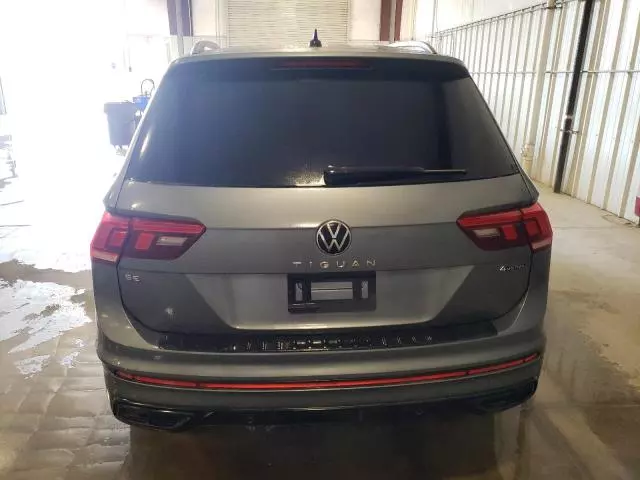 2024 Volkswagen Tiguan SE R-LINE Black