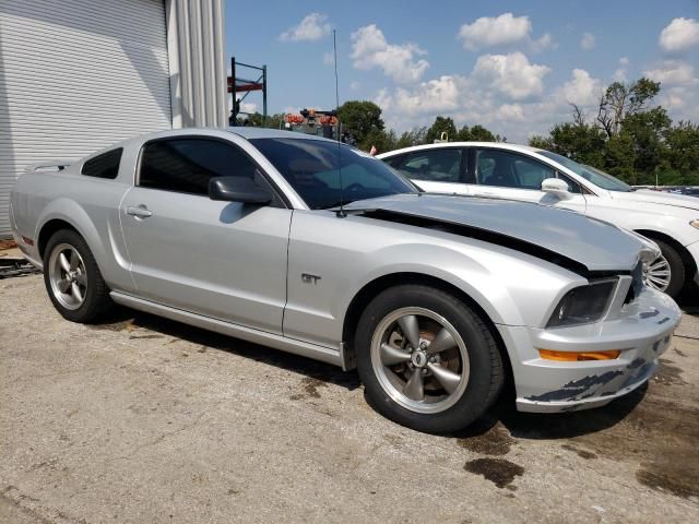 2005 Ford Mustang GT