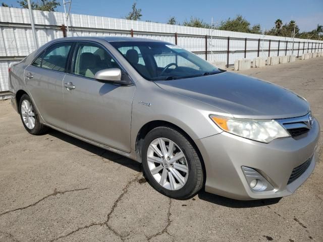 2014 Toyota Camry Hybrid