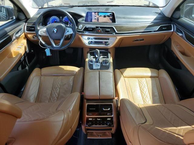 2016 BMW 750 XI