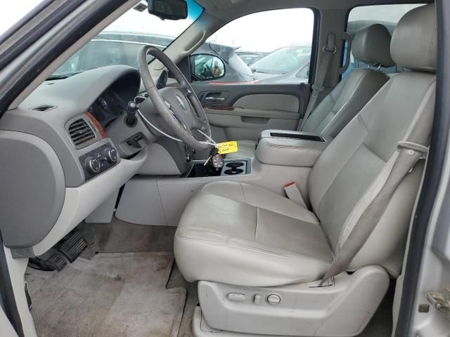 2010 GMC Yukon XL K1500 SLT