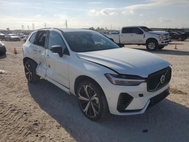 2022 Volvo XC60 T8 Recharge R-Design