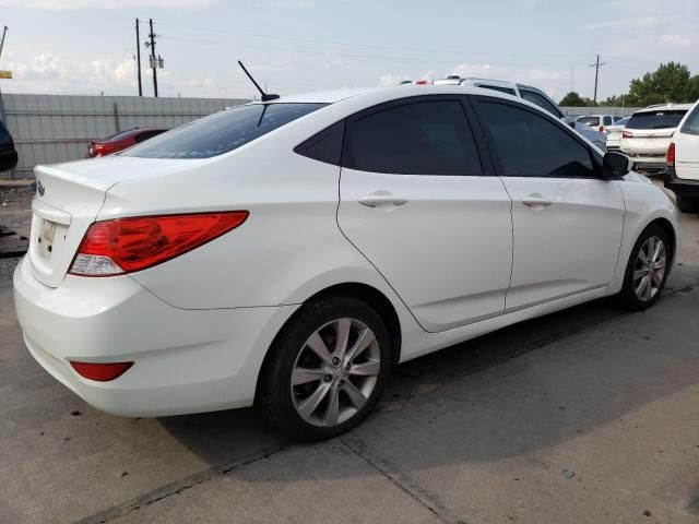 2012 Hyundai Accent GLS