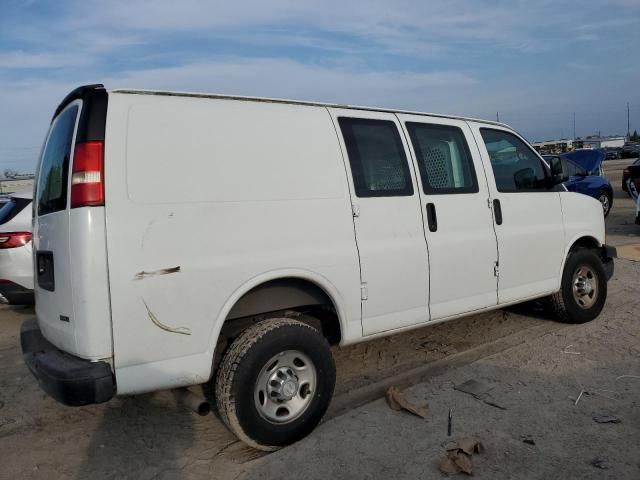 2015 Chevrolet Express G2500