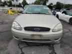 2004 Ford Taurus SE