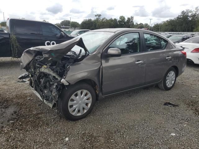 2013 Nissan Versa S