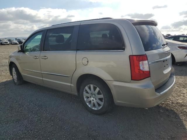 2013 Chrysler Town & Country Touring