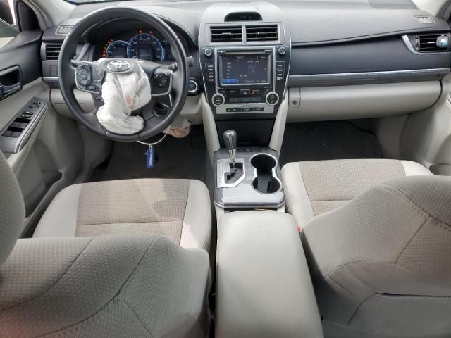 2014 Toyota Camry Hybrid