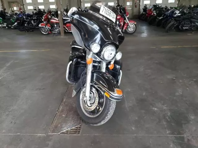 2007 Harley-Davidson Flhtcui