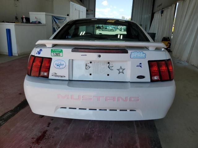 2003 Ford Mustang