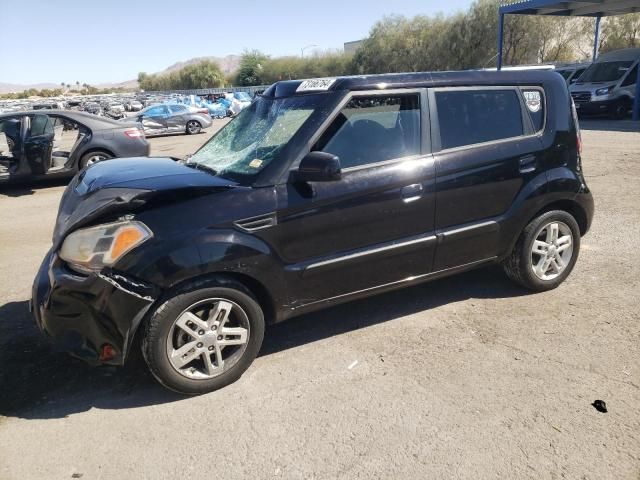 2010 KIA Soul +