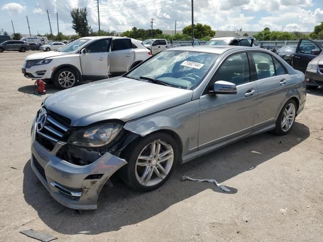 2014 Mercedes-Benz C 250