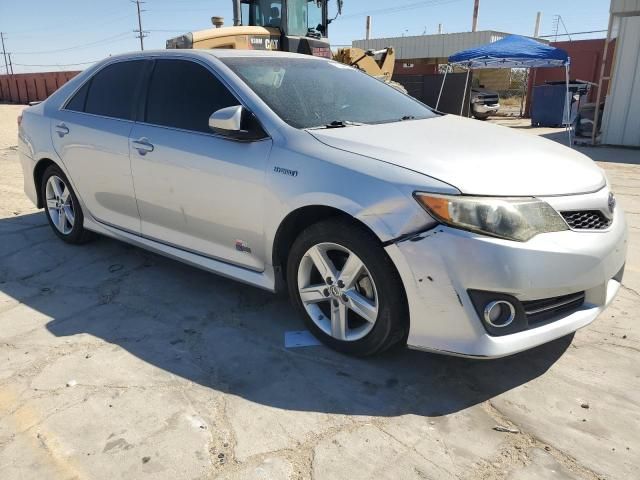 2014 Toyota Camry Hybrid