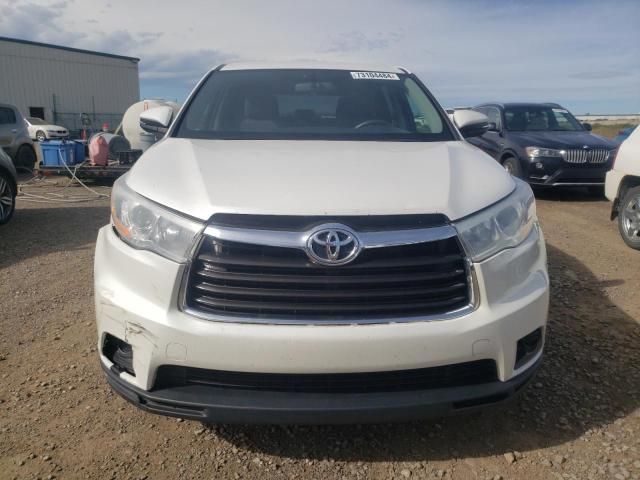 2015 Toyota Highlander LE