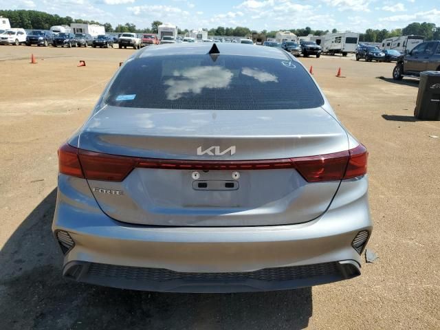 2022 KIA Forte FE