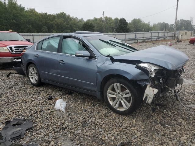 2010 Nissan Altima SR