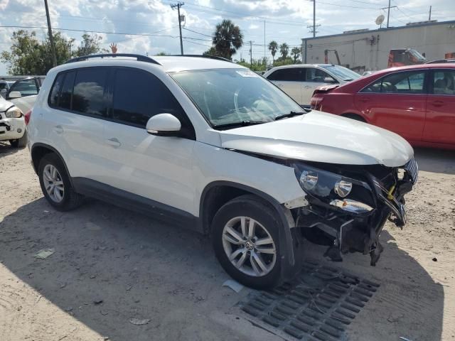 2016 Volkswagen Tiguan S