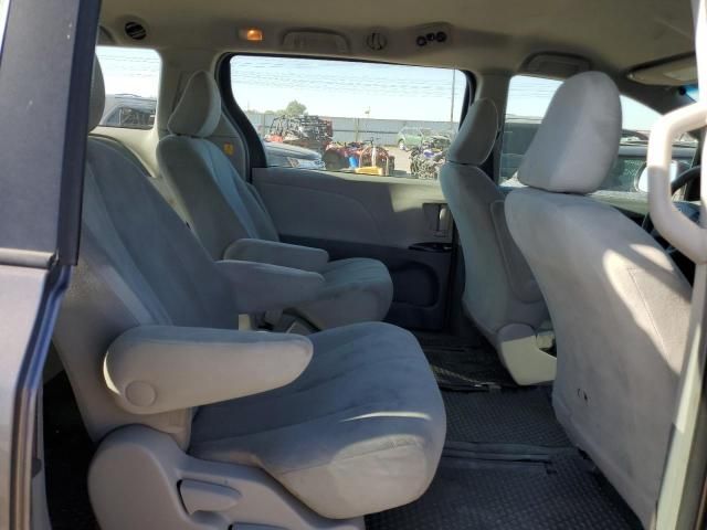 2011 Toyota Sienna Base