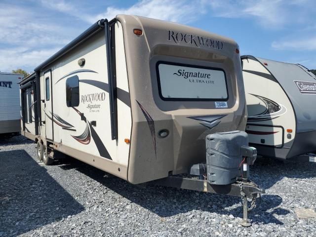 2015 Rockwood Signature