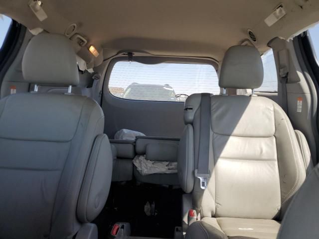 2018 Toyota Sienna XLE