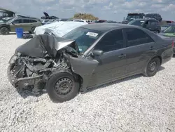 Toyota Vehiculos salvage en venta: 2004 Toyota Camry LE