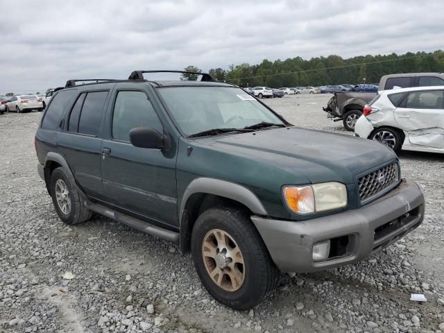 2000 Nissan Pathfinder LE