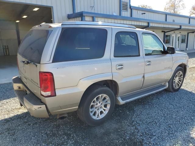 2004 Cadillac Escalade Luxury