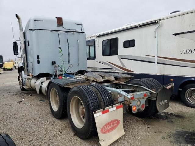 2014 Freightliner 122SD