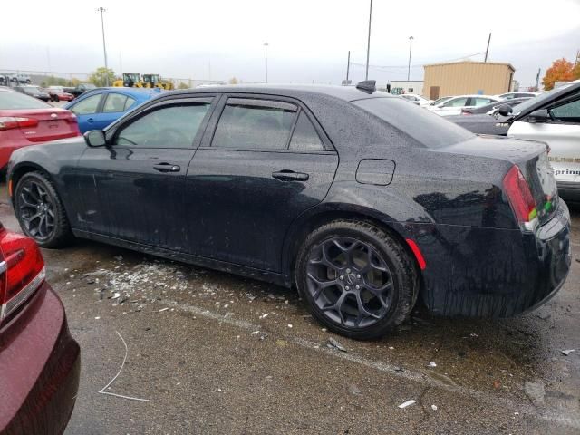 2019 Chrysler 300 Touring