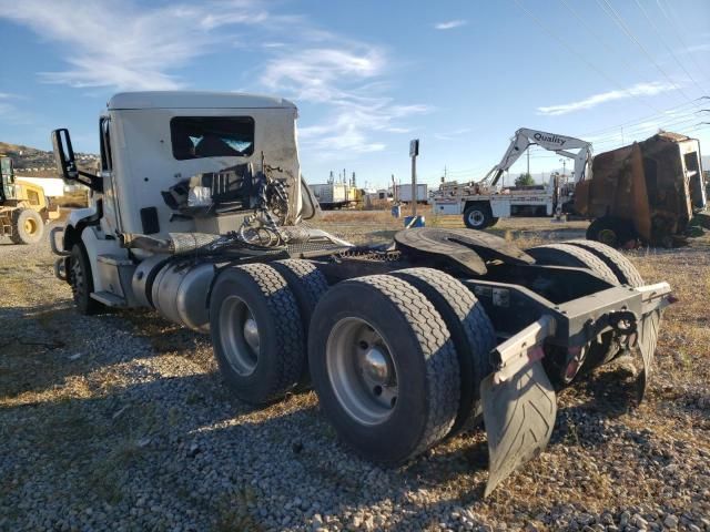 2016 Peterbilt 579