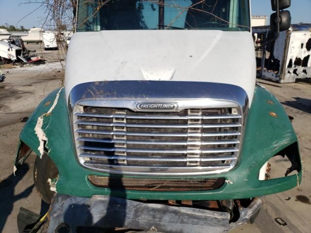 2007 Freightliner Columbia 112