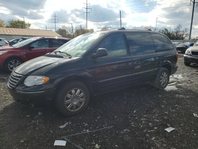 2006 Chrysler Town & Country Limited