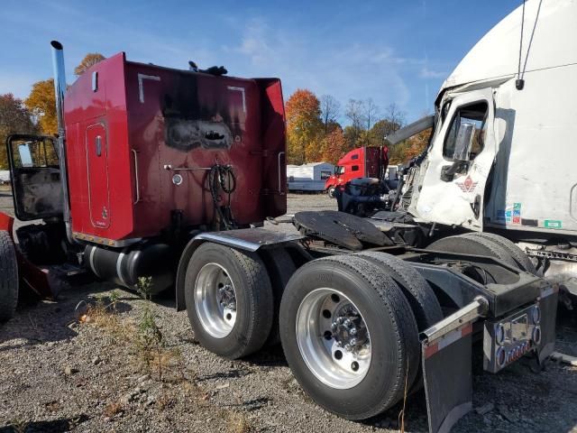 2000 Peterbilt 379