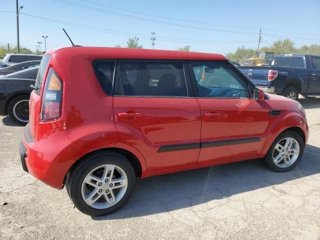 2011 KIA Soul +