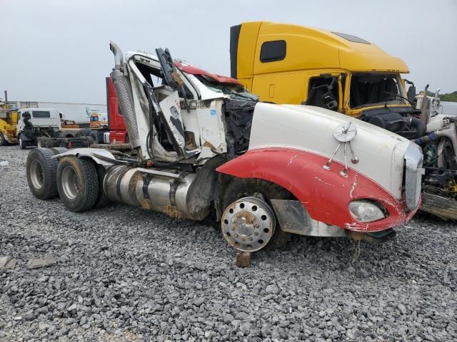 2007 Freightliner Conventional Columbia