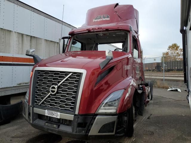 2022 Volvo VN VNL