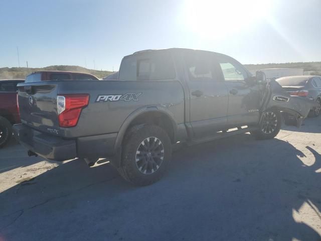 2017 Nissan Titan SV