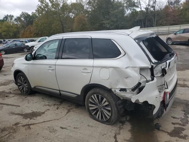 2020 Mitsubishi Outlander SE